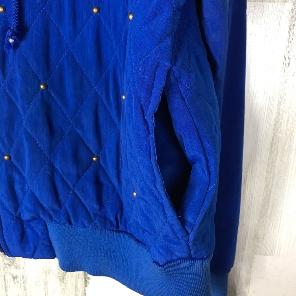 Vintage silky studded hooded parachute windbreaker - Picture 5 of 7